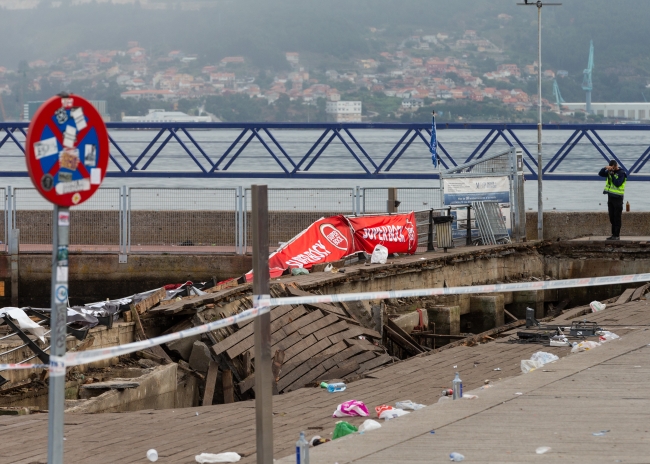 İspanya'da deniz kenarındaki ahşap yürüme yolu çöktü: 316 yaralı