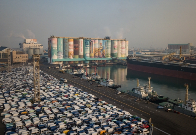 Güney Kore'de sanat eserine dönüştürülen tahıl deposu