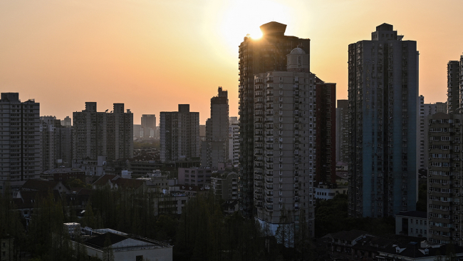 Karantinadaki Şanghay'da 'korku' hakim