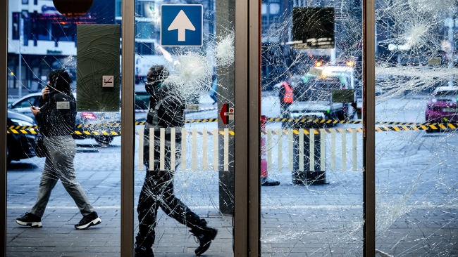 Avrupa'da kısıtlamalara tepki birçok ülkeye sıçradı