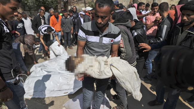 İsrail'in saldırılarında 34 çocuk şehit oldu