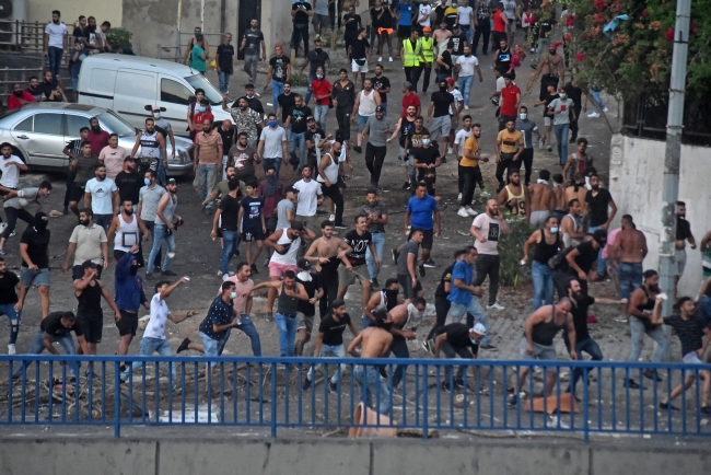 Hükümetin kurulamamasının ardından ülkede protestolar başladı. Fotoğraf: AFP