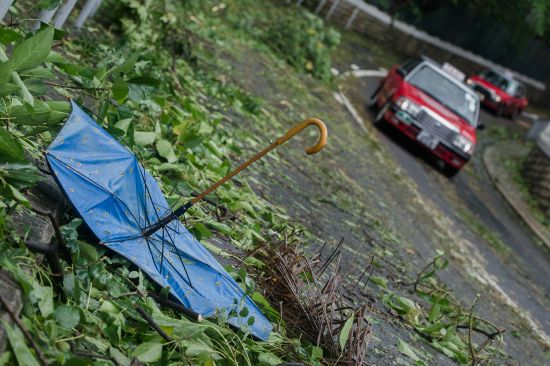 Çin'de hortum ve fırtınada ölü sayısı artıyor