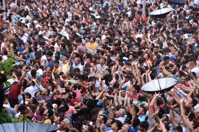 Uluslararası Manisa Mesir Macunu Festivali'ne binlerce kişi katıldı
