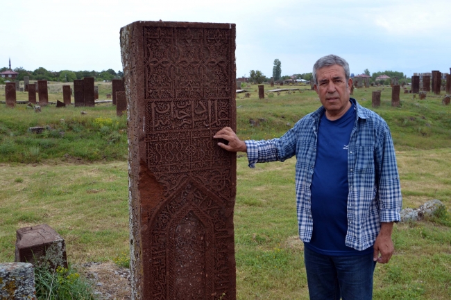 Ahlat Selçuklu Mezarlığı'nda restorasyon çalışmaları başlatıldı
