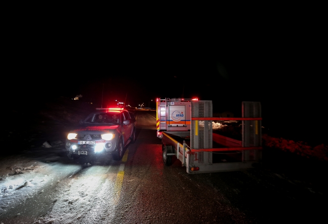 Uludağ'da kaybolan dağcıları arama çalışmaları sürüyor