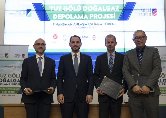 Tuz Gölü'ndeki proje için 1,2 milyar dolarlık kredi