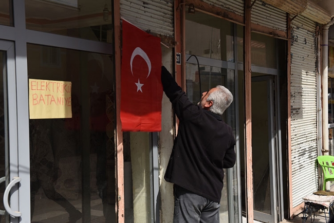 Türkiye alçak saldırı sonrası tek yürek oldu