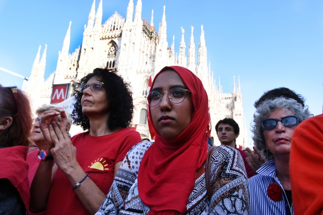 İtalya'da ırkçılık ve yabancı düşmanlığı protesto edildi