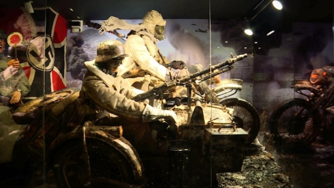 Hisart Canlı Tarih ve Diorama Müzesi kapılarını TRT Haber'e açtı