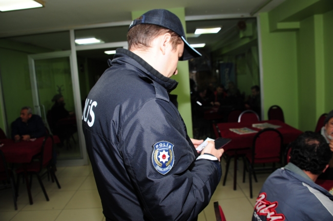 Türkiye genelinde dev operasyon: Aranan bin 127 kişi yakalandı
