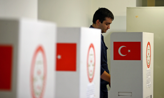 ABD'de oy verme işlemi başladı