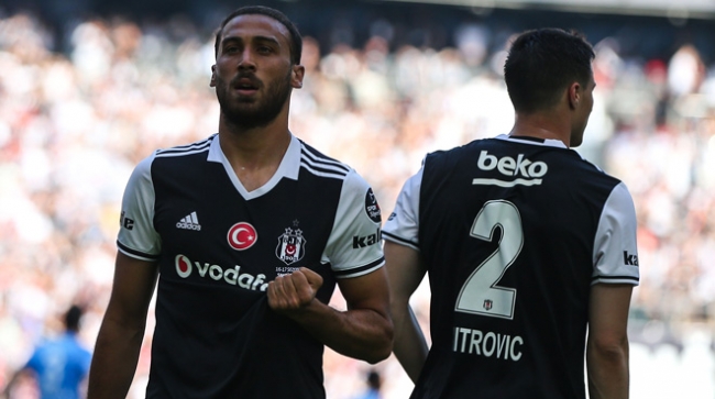 Beşiktaş'tan dört dörtlük final!