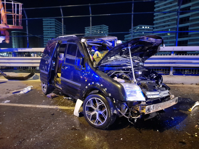 Takla atan araç işçilere çarptı: 2 ölü, 5 yaralı