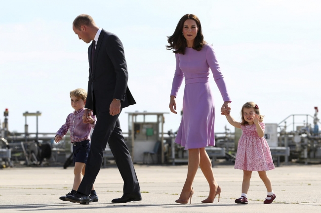 İngiltere'de kraliyet ailesinin bebek heyecanı