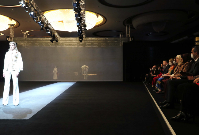 Emine Erdoğan: Hedefimiz tekstilde bir Türkiye markası oluşturmak