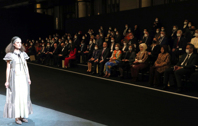 Emine Erdoğan: Hedefimiz tekstilde bir Türkiye markası oluşturmak