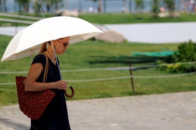 Sıcak hava ve nem insan sağlığını olumsuz etkiliyor