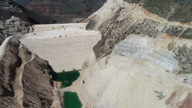Türkiye'nin ikinci büyüğü Silvan Barajı bu yıl sonunda su tutacak