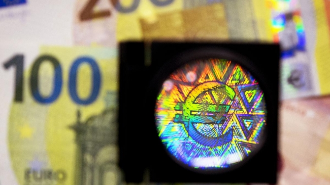 Avrupa Merkez Bankası da dijital euro için çalışmalara başladığını duyurmuştu.