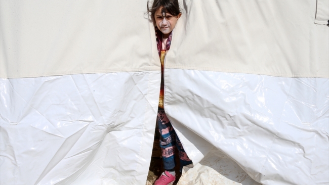 Deprem bölgesindeki yaralar hızla sarılıyor