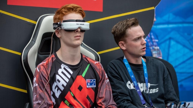 Dünya Drone yarışmasını 15 yaşındaki Rudi Browning kazandı