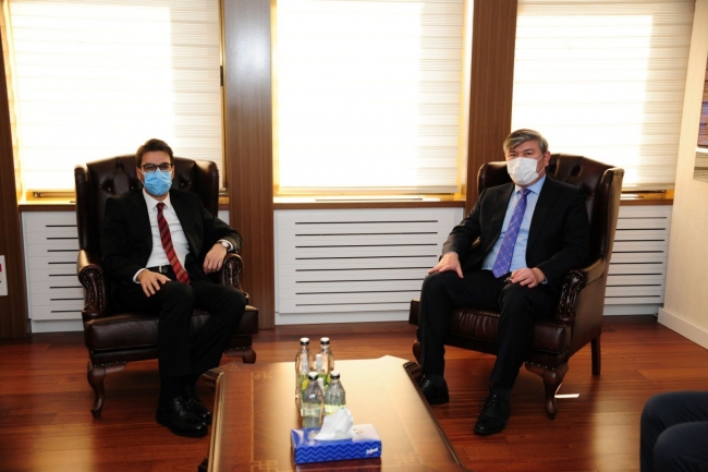 TRT Yönetim Kurulu Başkanı ve Genel Müdürü İbrahim Eren ve Kazakistan Ankara Büyükelçisi Abzal Saparbekulı