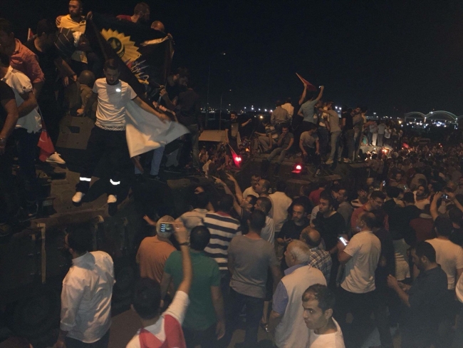 15 Temmuz'da Sabiha Gökçen'de yaşananlara ait yeni görüntüler