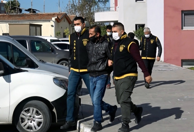 Narenciye bahçesinden 15 ton mandalina çalındı