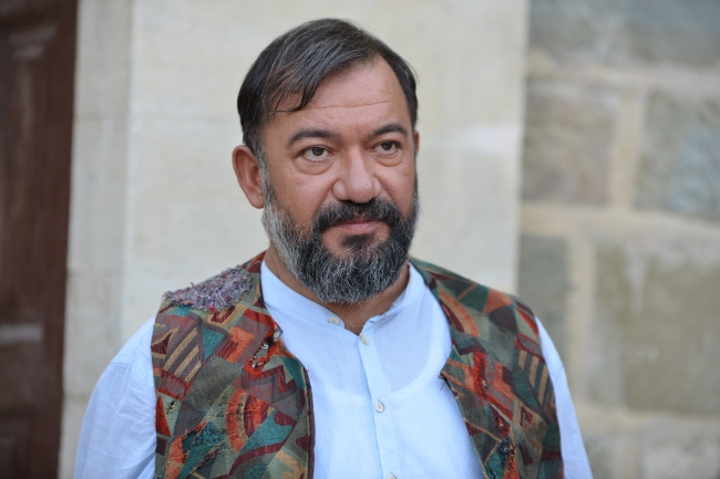 TRT’nin yeni dizisi ‘Yalaza’ ekranlara hızlı giriş yaptı