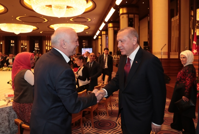 Cumhurbaşkanı Erdoğan: Hiç kimsenin sandığın mahremiyetine el uzatmasına izin vermeyiz