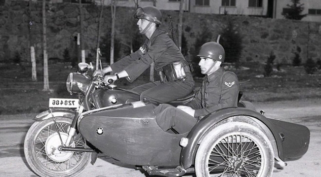 Jandarmadan nostaljik motorize birlikleri paylaşımı