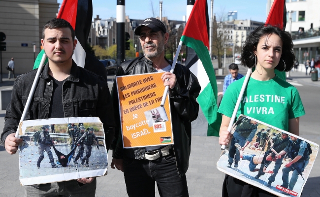 Brüksel'de Filistinli mahkumlara destek gösterisi