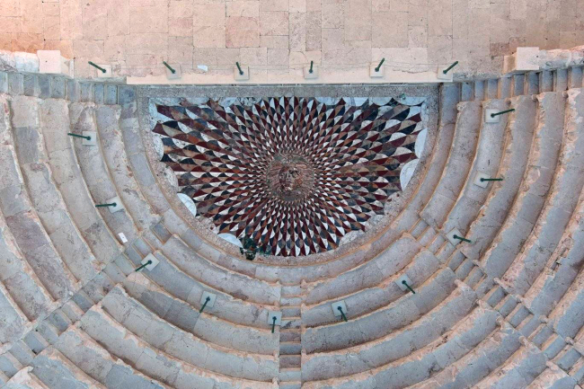 Medusa mozaiği kıştan korunacak