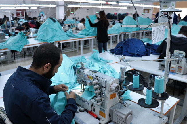 Van'da 15 bin kişiye iş kapısı açılıyor