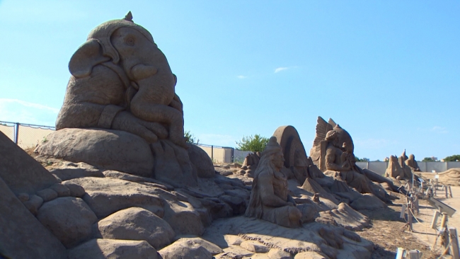 Antalya Kum Heykel Müzesi 12. kez ziyarete açıldı