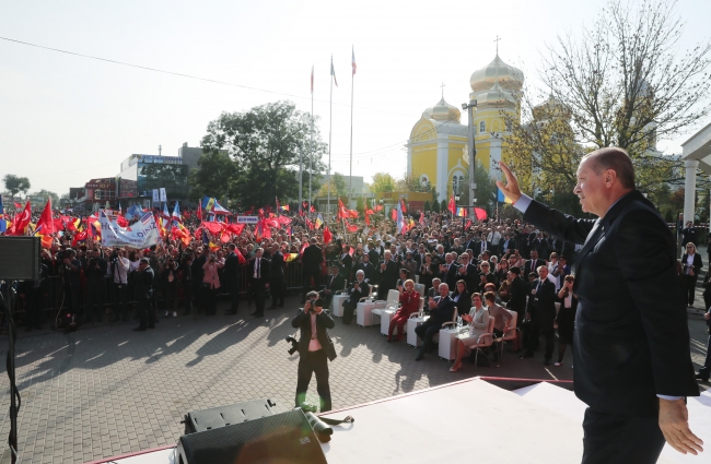 Cumhurbaşkanı Erdoğan: Gökoğuz Türklerinin kara gün dostu olmayı sürdüreceğiz