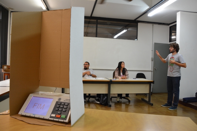 Brezilya'da halk devlet başkanlığı seçimi için sandık başında