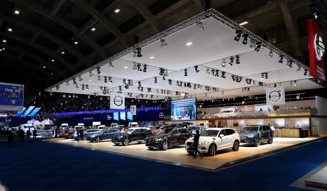 Brüksel Otomobil Fuarı kapılarını açtı