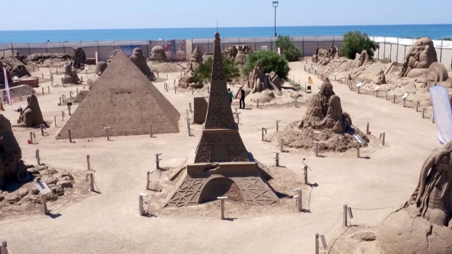 Antalya Kum Heykel Müzesi 12. kez ziyarete açıldı