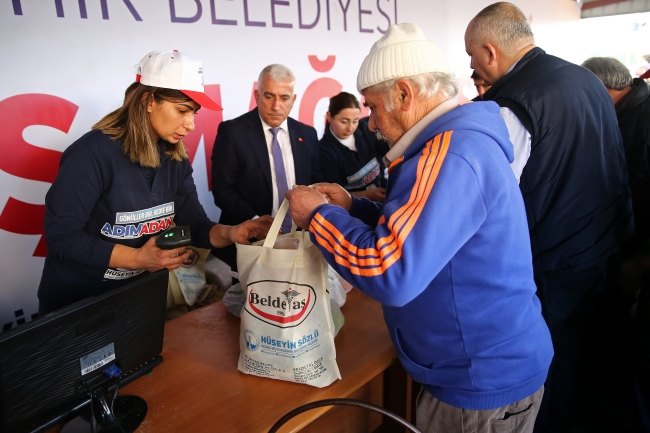Adana'da tanzim satış başladı