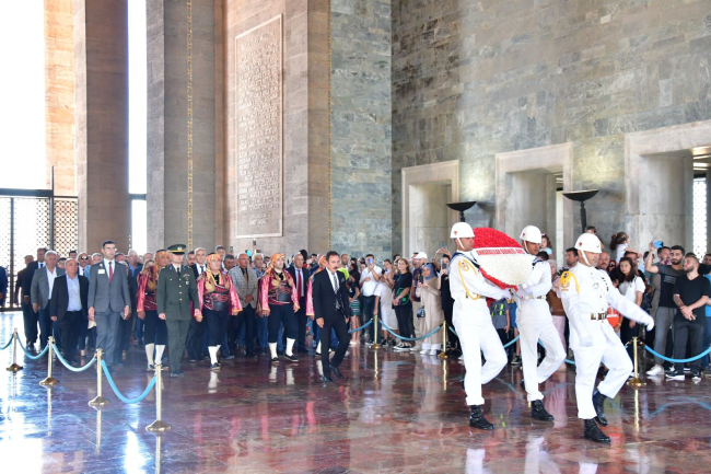 Seymenler Ata’nın huzurunda