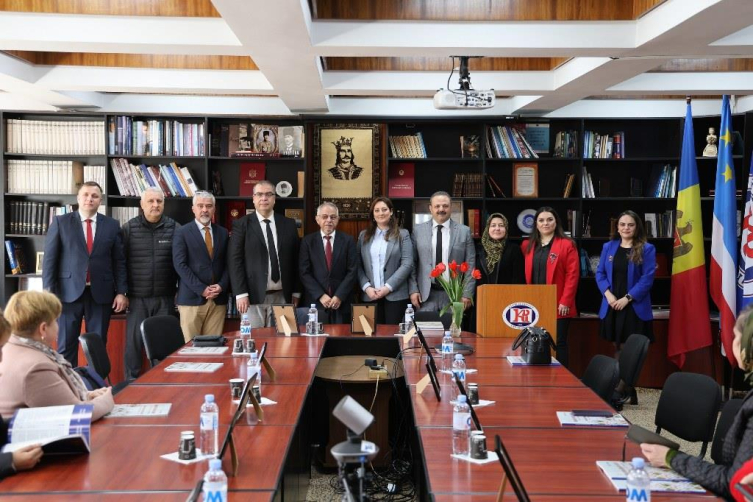 Gagauzların Kilimcilik Adetleri kitabı tanıtıldı