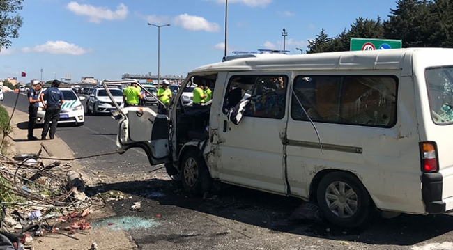Çamlıca Gişeleri'nde trafik kazası