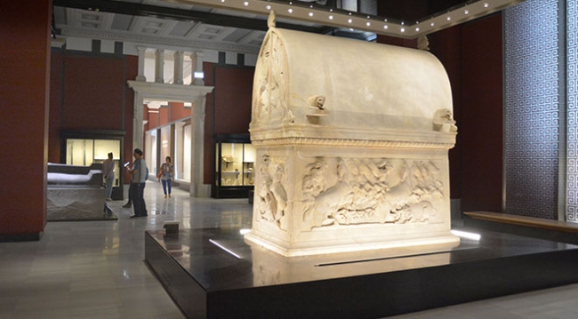 İstanbul Arkeoloji Müzelerinde tarihin kapıları yeniden ziyaretçilere açıldı