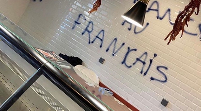 Fransa'da Türk dükkanına ırkçı saldırı
