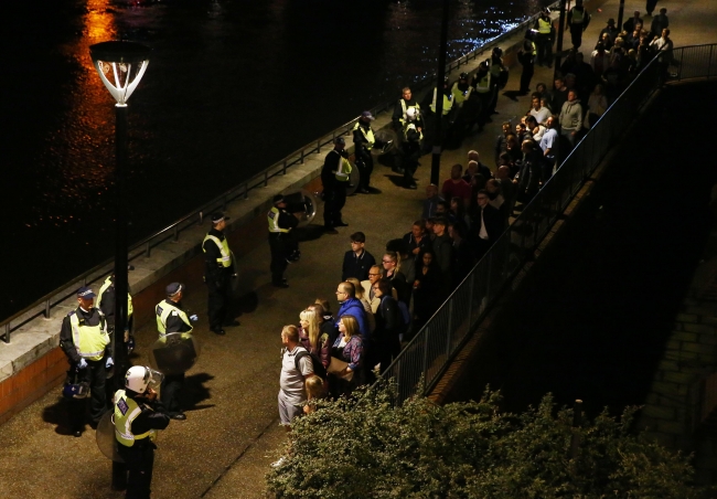 Londra iki farklı terör saldırısı ile sarsıldı