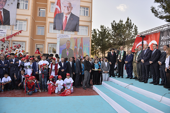 Şehit Kaymakam Muhammed Fatih Safitürk Anadolu Lisesi açıldı