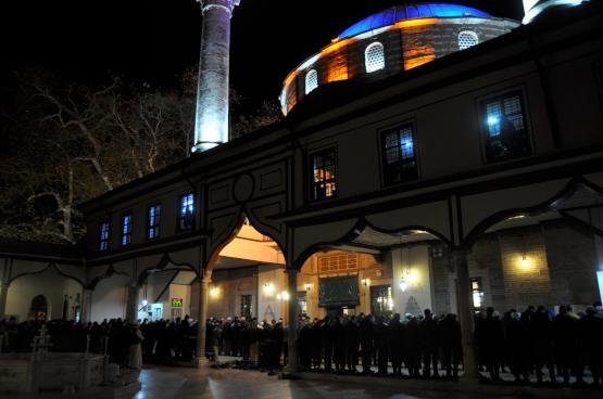 Mevlit Kandili yurt genelinde idrak edildi