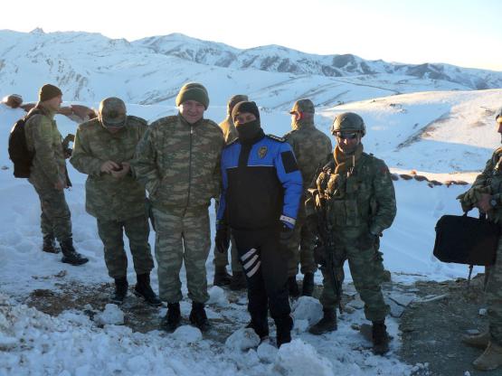 Buzul Dağı'ndaki Mehmetçik'e ziyaret